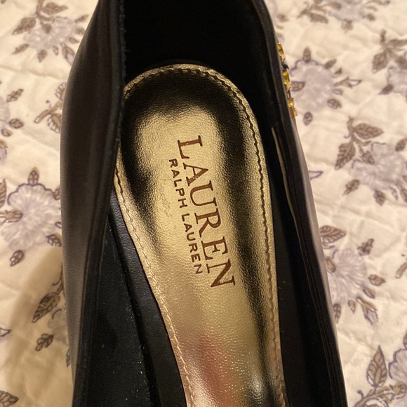 LAUREN RALPH LAUREN Black Leather heels with GOLD LOGO “RLL” Very well kept 9.5 - Picture 7 of 11